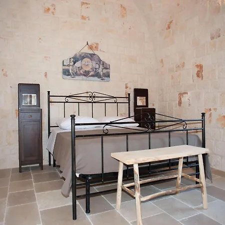 Tower House In Puglia With Pool