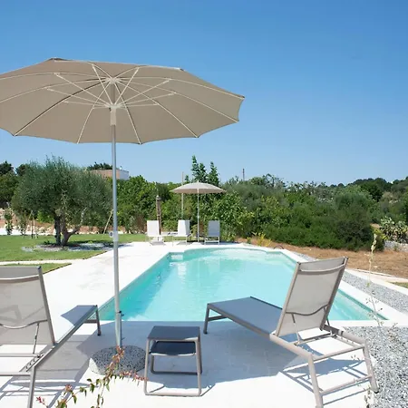 Tower House In Puglia With Pool * צ'יסטרנינו