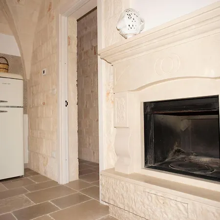 Tower House In Puglia With Pool Casa vacanze Cisternino