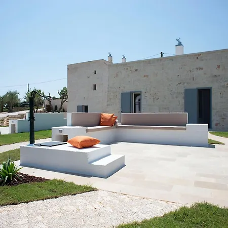 Tower House In Puglia With Pool Cisternino
