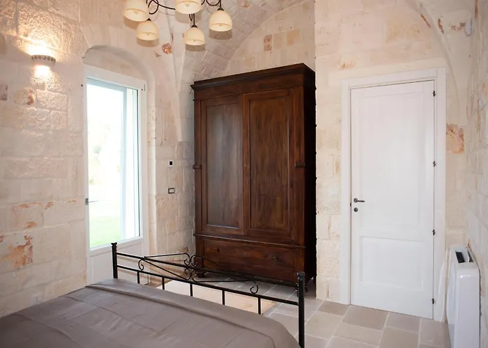Tower House In Puglia With Pool Cisternino