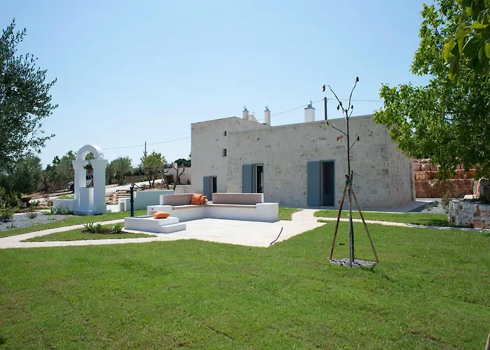 Tower House In Puglia With Pool Ferienhaus Cisternino